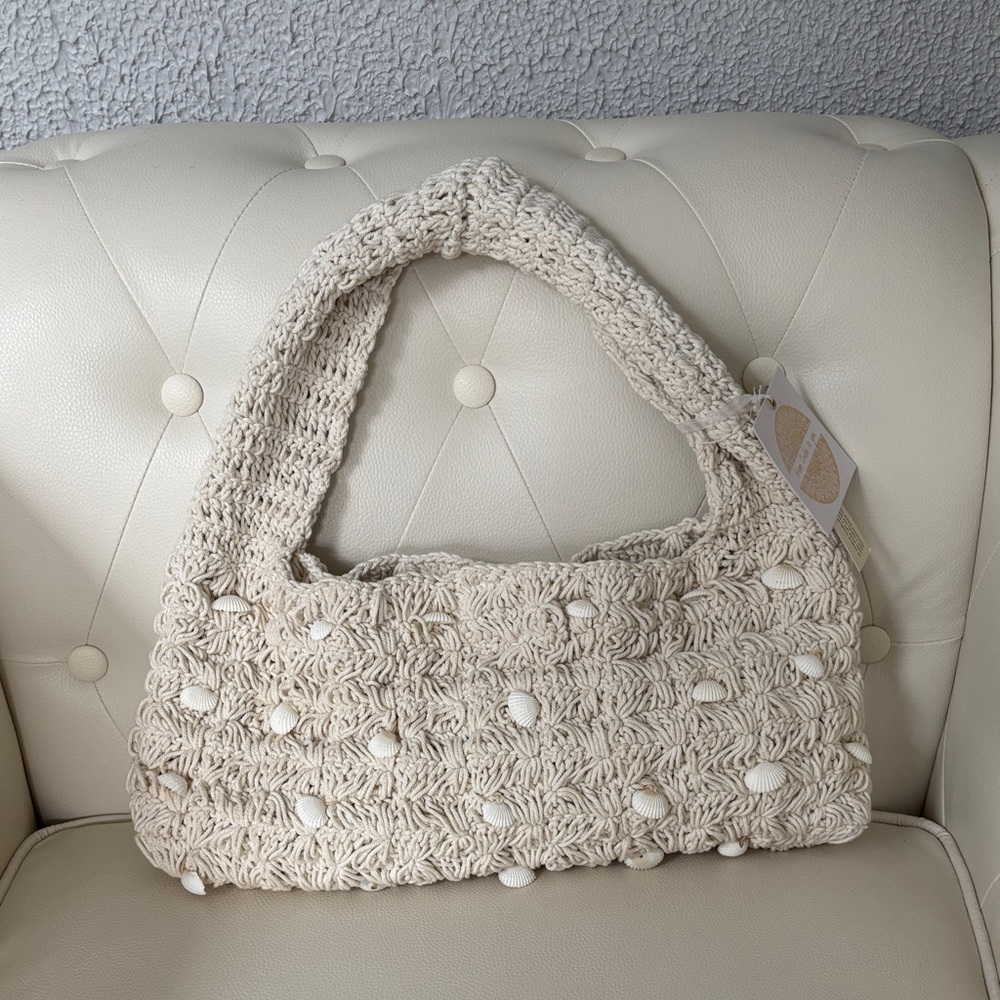 Elegant Cream Knit Women's Bag